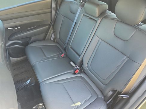 Used 2025 Hyundai Tucson SEL FWD image 49