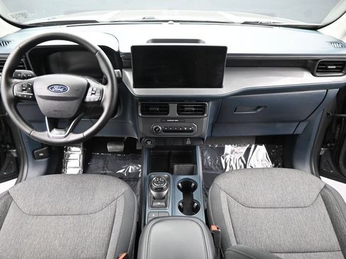 Used 2025 Ford Maverick XLT w/ Equipment Group 301A AWD/4WD image 15