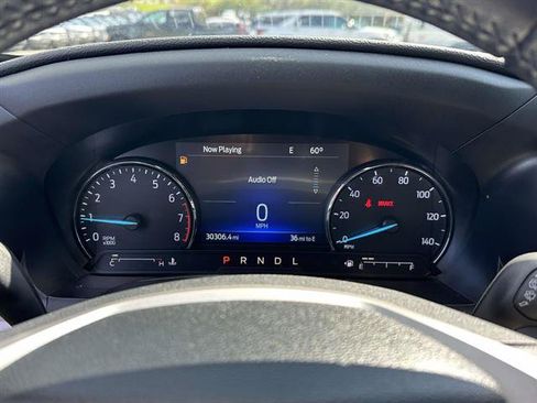 Used 2023 Ford Explorer XLT AWD/4WD image 37