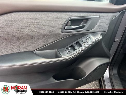 Used 2022 Nissan Rogue S FWD image 14