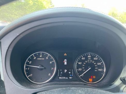 Used 2019 Mitsubishi Outlander ES FWD image 23