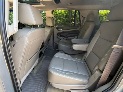 Used 2017 Chevrolet Tahoe Premier AWD/4WD image 39