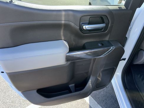 Certified 2021 Chevrolet Silverado 1500 LTZ image 20