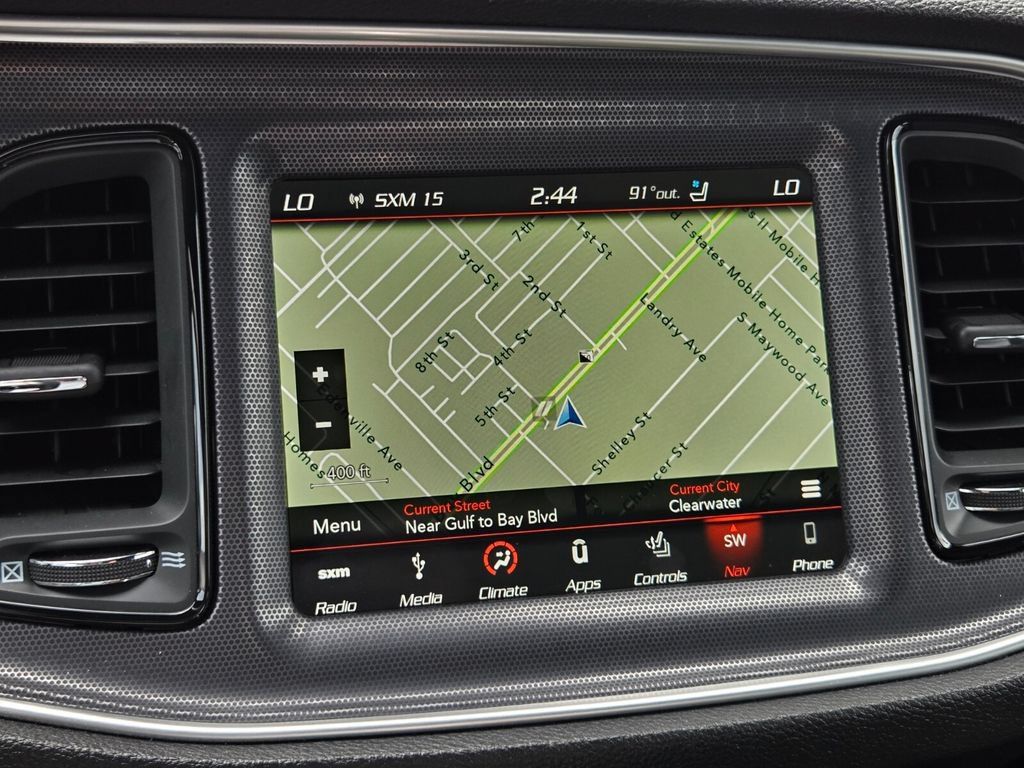 Used 2018 Dodge Challenger SRT RWD image 22