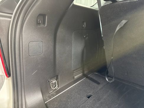 Used 2021 Ford Explorer XLT w/ Equipment Group 202A AWD/4WD image 47