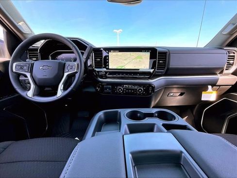 New 2026 Chevrolet Silverado 1500 RST w/ Z71 Off-Road Package AWD/4WD image 10