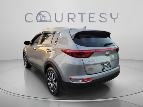 Used 2019 Kia Sportage EX FWD image 2