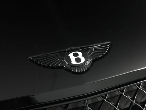 New 2025 Bentley Bentayga image 12