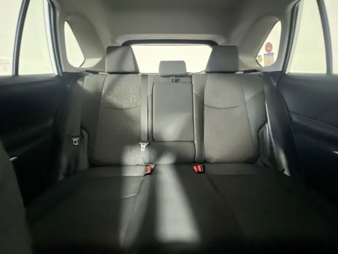 Used 2023 Toyota RAV4 XLE image 33