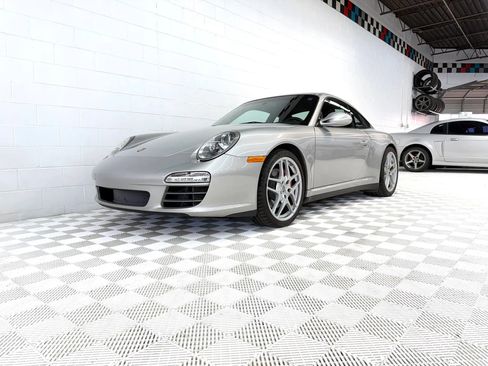 Used 2009 Porsche 911 Carrera 4S image 2
