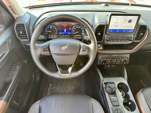 Used 2024 Ford Bronco Sport Outer Banks w/ Tech Package image 18