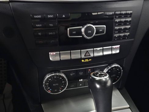 Used 2013 Mercedes-Benz C 300 4MATIC Sedan image 20