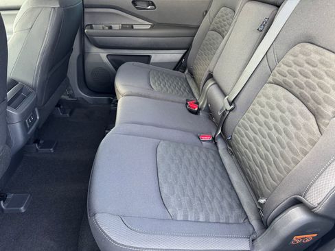 New 2026 Nissan Pathfinder SV image 23