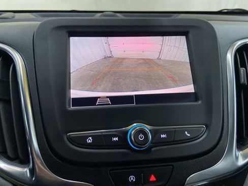 Used 2022 Chevrolet Equinox LS w/ LS Convenience Package image 41