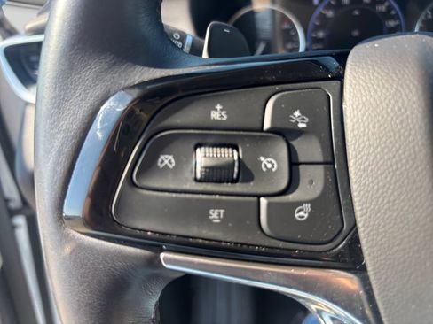 Used 2022 Buick Enclave Avenir FWD image 20