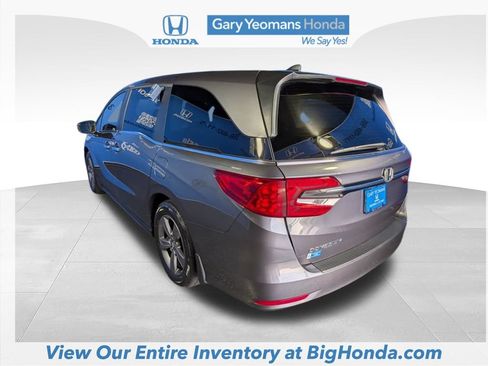 Certified 2024 Honda Odyssey EX image 9
