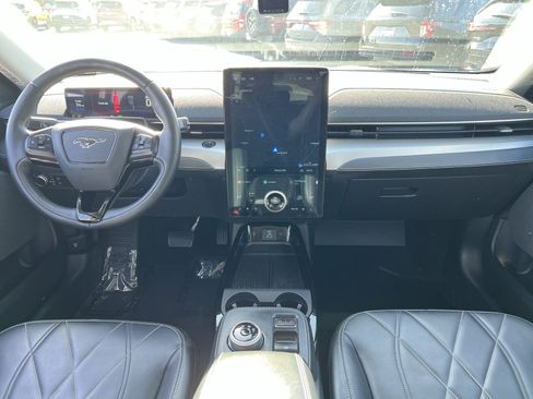 Used 2021 Ford Mustang Mach-E Select w/ Comfort/Technology Package RWD image 31