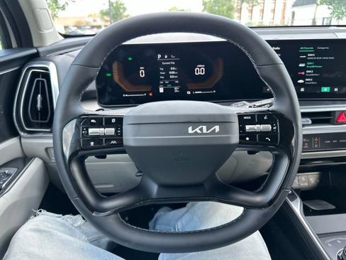 New 2026 Kia Sorento EX AWD/4WD image 44