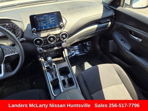 Used 2025 Nissan Sentra SV FWD image 16