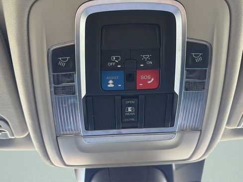 Used 2022 RAM 1500 Laramie image 29