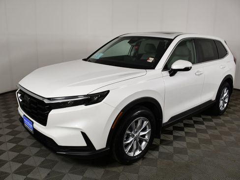 Certified 2025 Honda CR-V EX image 10