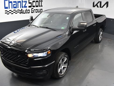 Used 2025 RAM 1500 Tradesman AWD/4WD image 9