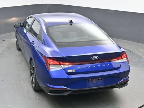 Used 2023 Hyundai Elantra SEL w/ Convenience Package FWD image 23