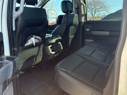 Used 2023 Ford F250 Lariat w/ Lariat Ultimate Package image 8