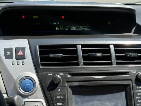 Used 2012 Toyota Prius V Three FWD image 13