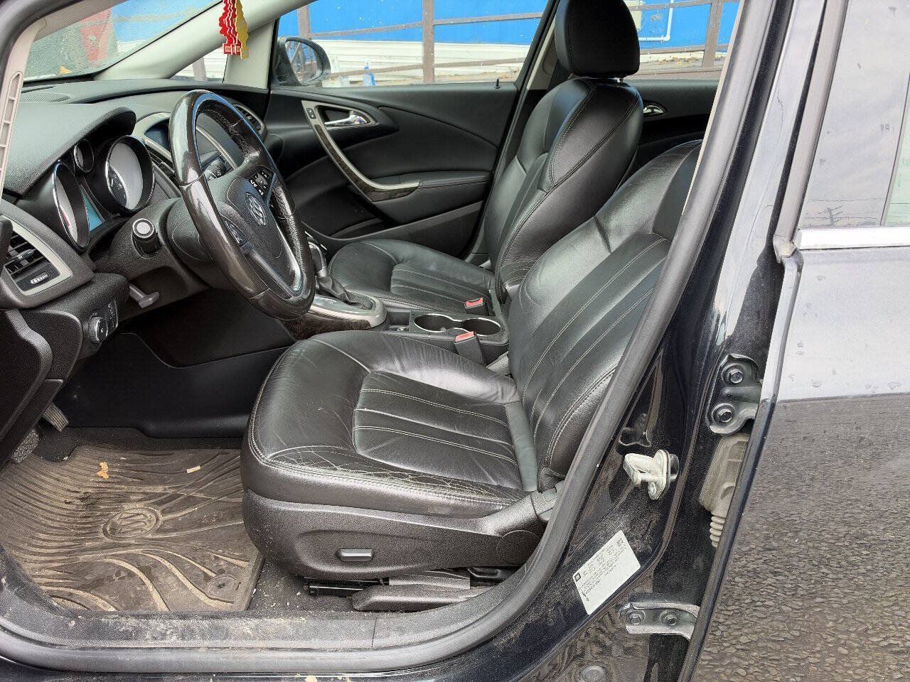 Used 2014 Buick Verano Leather FWD image 10