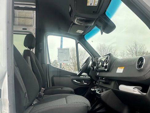 Used 2023 Mercedes-Benz Sprinter 3500 w/ Parking Package image 12