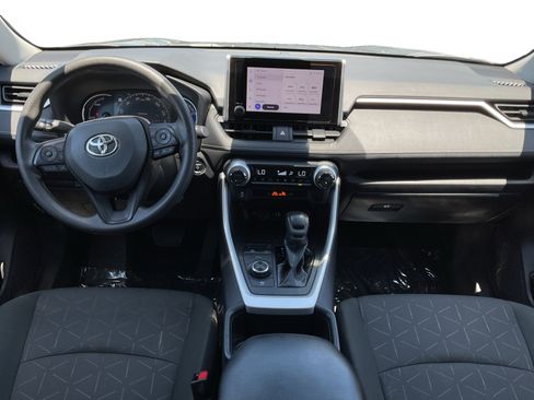 Used 2024 Toyota RAV4 XLE w/ Convenience Package AWD/4WD image 10