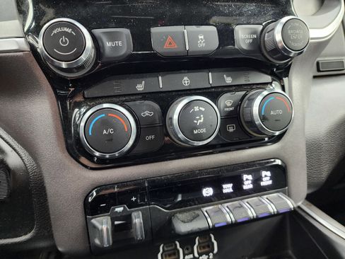 Used 2021 RAM 3500 Big Horn w/ Level 2 Equipment Group image 44