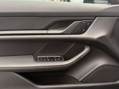 Used 2023 Porsche Taycan w/ Premium Package image 13