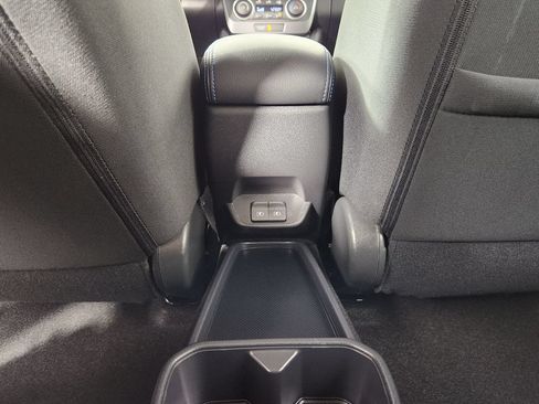 Used 2025 Nissan Leaf S FWD image 16