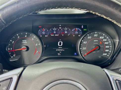 Used 2021 Chevrolet Camaro SS image 24