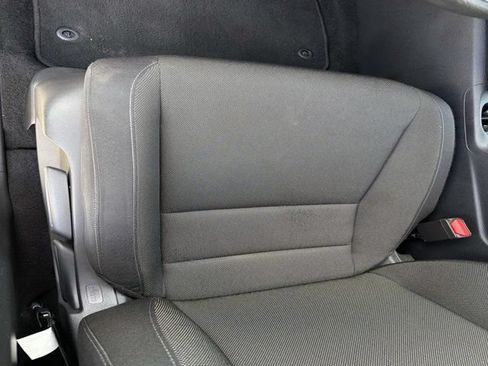 Used 2025 Honda CR-V LX image 9