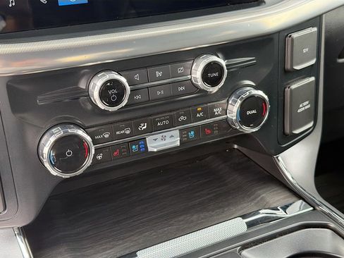 Used 2024 Ford F150 Lariat w/ FX4 Off-Road Package AWD/4WD image 16