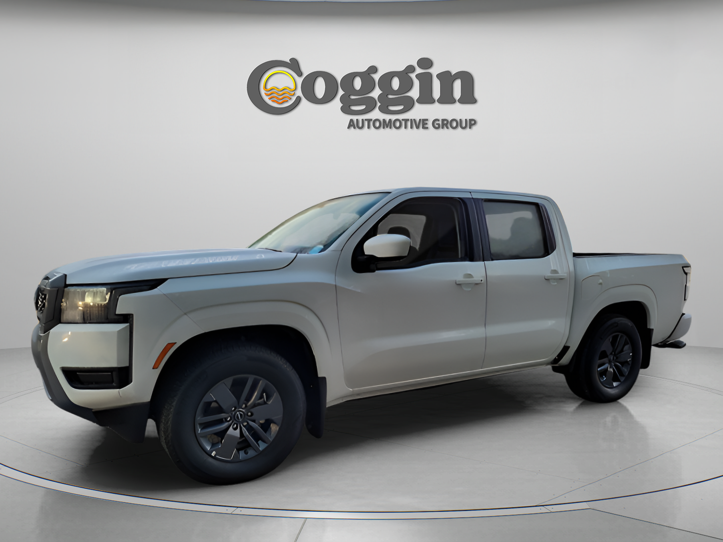 Used 2026 Nissan Frontier SV w/ Tow Package RWD image 1