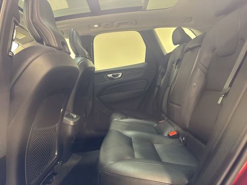 Used 2024 Volvo XC60 B5 Core w/ Climate Package AWD/4WD image 22