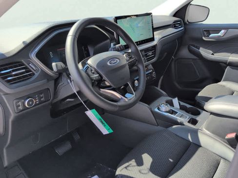 New 2025 Ford Escape Plug-in Hybrid image 8