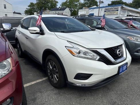 Used 2017 Nissan Murano S w/ Navigation Package AWD/4WD image 4
