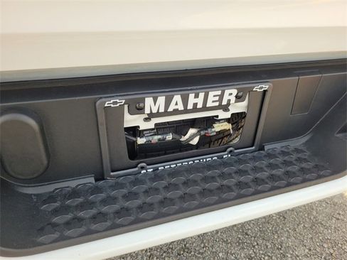 Certified 2024 Chevrolet Colorado LT w/ LT Convenience Package image 11