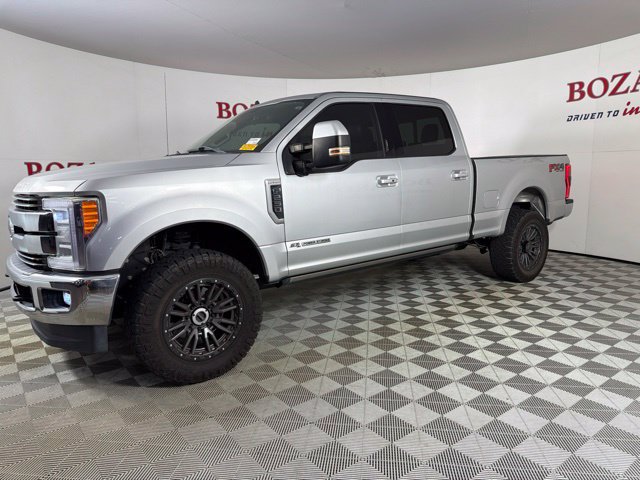 Used 2019 Ford F250 Lariat w/ Lariat Ultimate Package AWD/4WD image 6