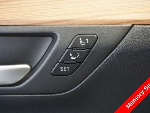 Used 2024 Toyota Grand Highlander AWD image 6