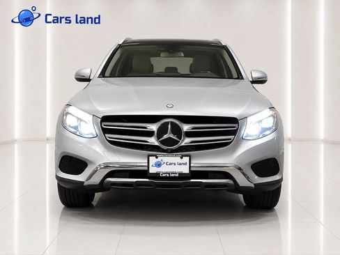 Used 2017 Mercedes-Benz GLC 300 w/ Premium 3 Package image 8