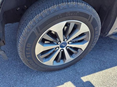 Used 2019 Ford F150 XL w/ Equipment Group 101A Mid AWD/4WD image 9