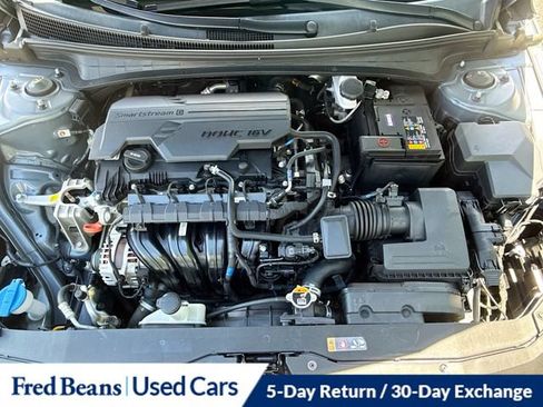 Used 2021 Hyundai Elantra SEL w/ Convenience + Premium Package FWD image 36