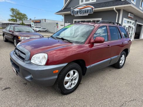 Used 2005 Hyundai Santa Fe GLS AWD/4WD image 1