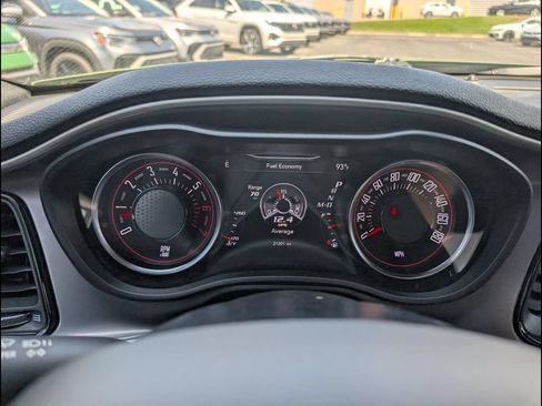 Used 2022 Dodge Challenger R/T Scat Pack RWD image 15